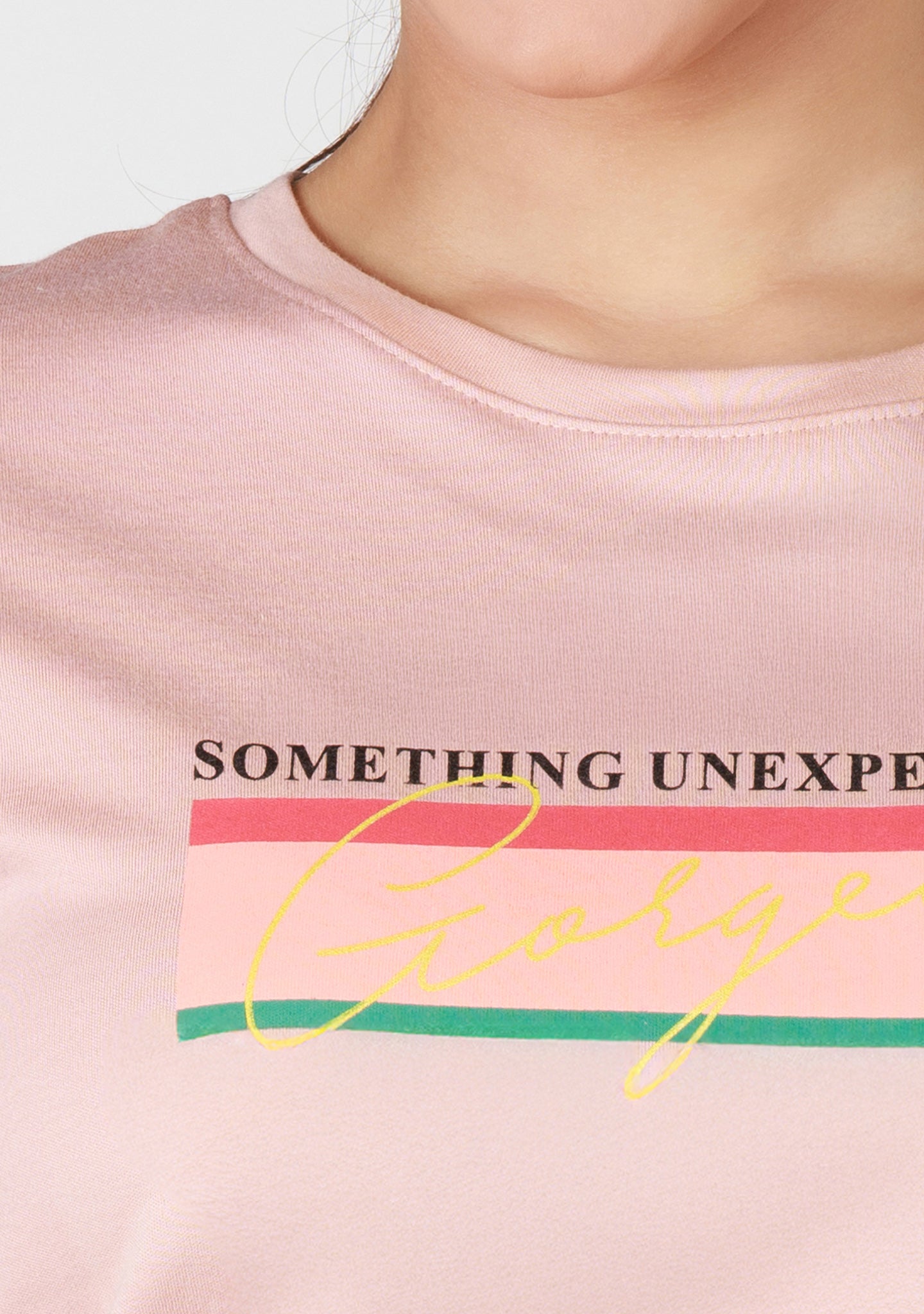 Short-Length T-Shirt - Rose Gold