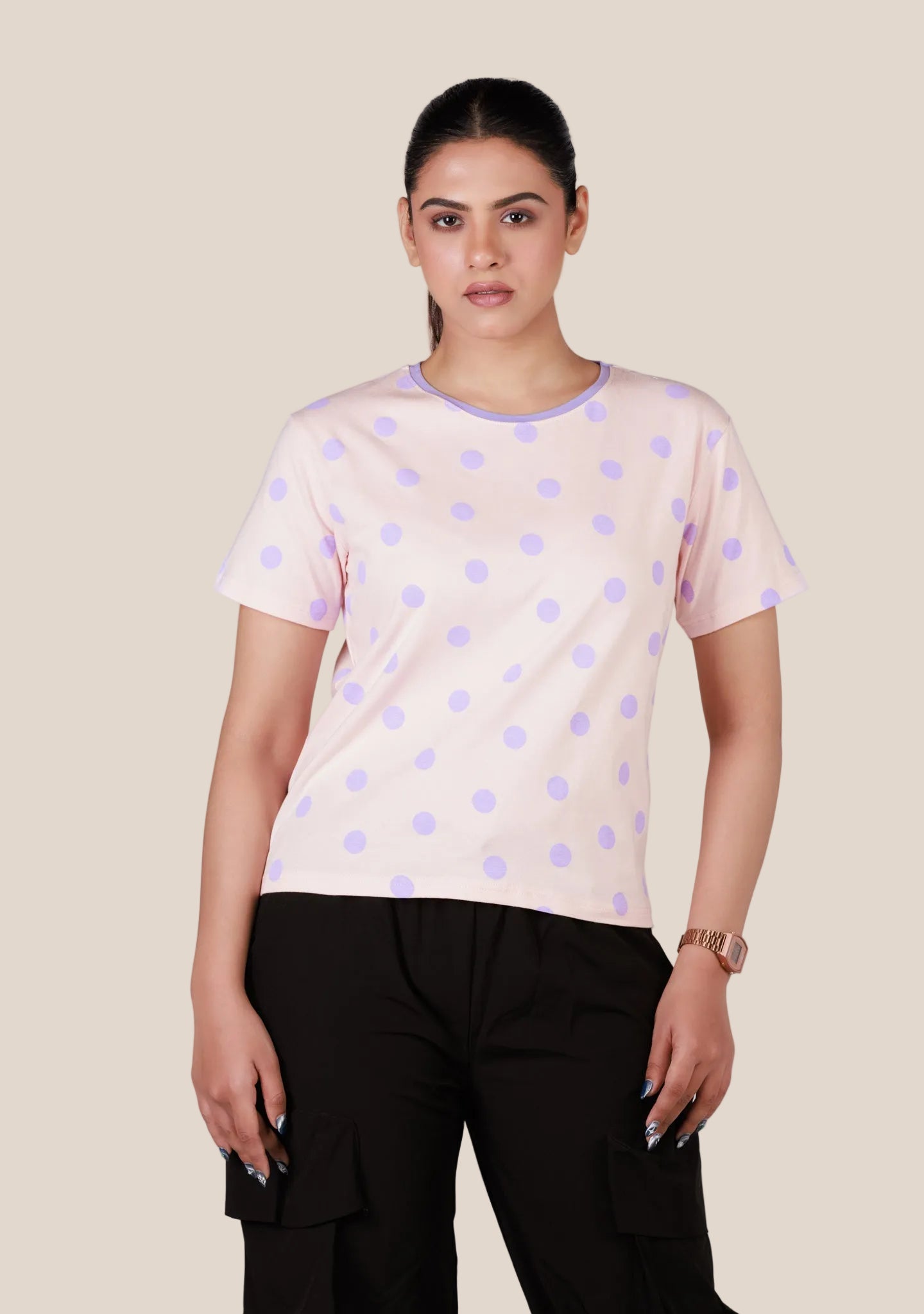 Short-Length T-Shirt - Light Pink Printed