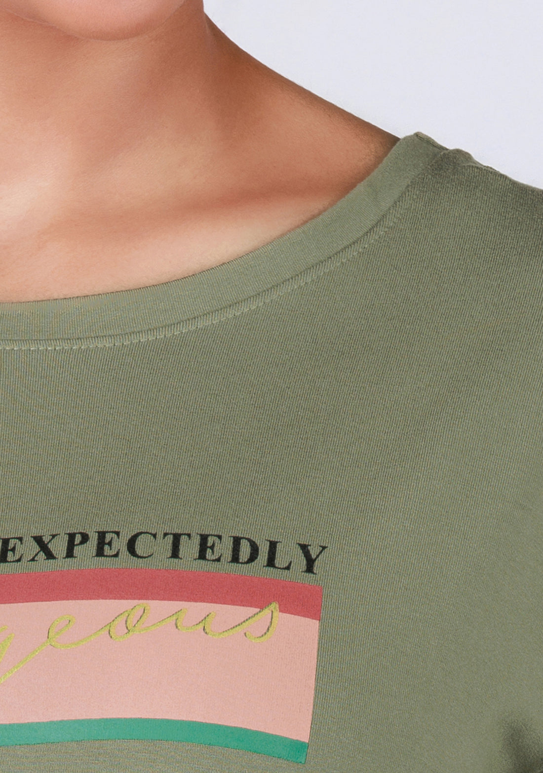 Short-Length T-Shirt - Light Pista Green