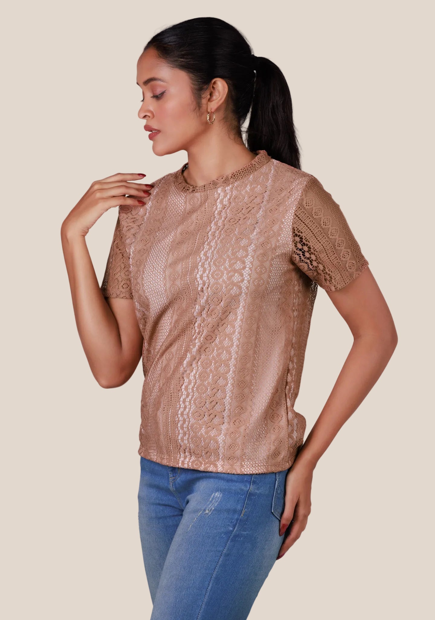 Short-Length T-Shirt - Printed
