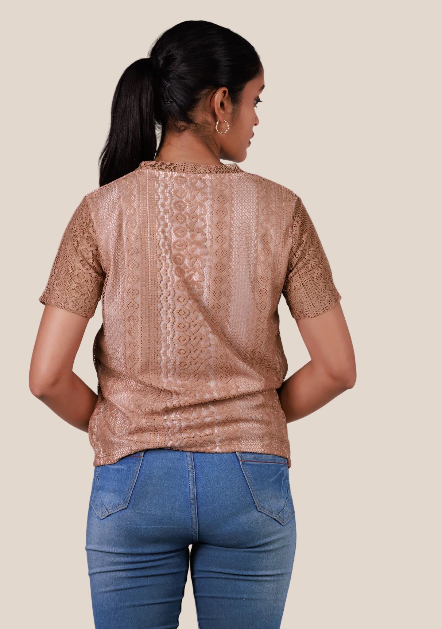 Short-Length T-Shirt - Printed